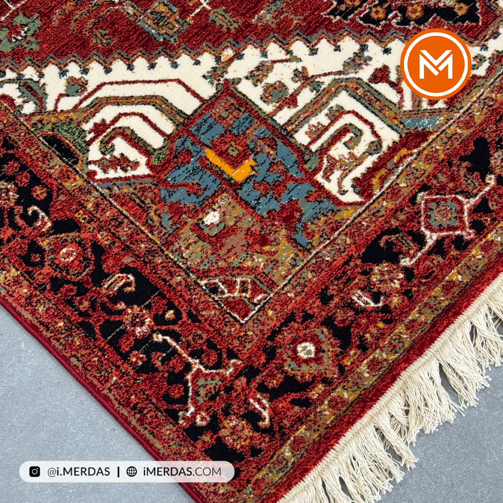 فرش گبه کد 132 زمینه لاکی